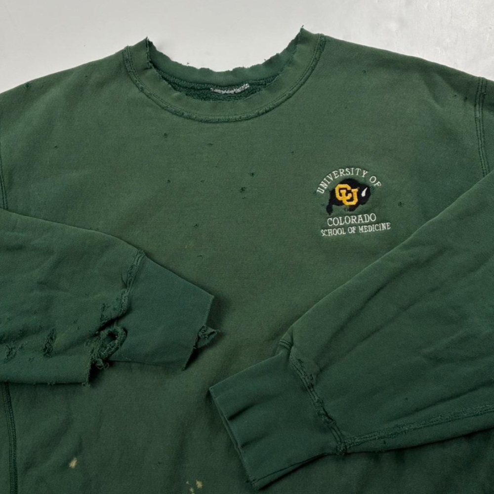 001 - VINTAGE 90s UNIVERSITY OF COLORADO REVERSE WEAVE THRASHED SWEATSHIRT
